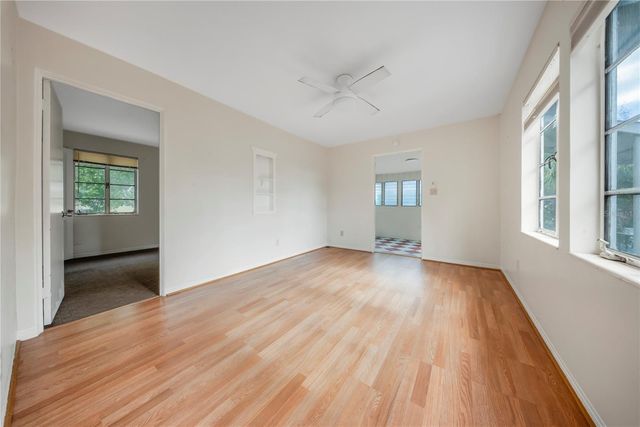 517 41ST AVENUE S, St Petersburg, FL 33705