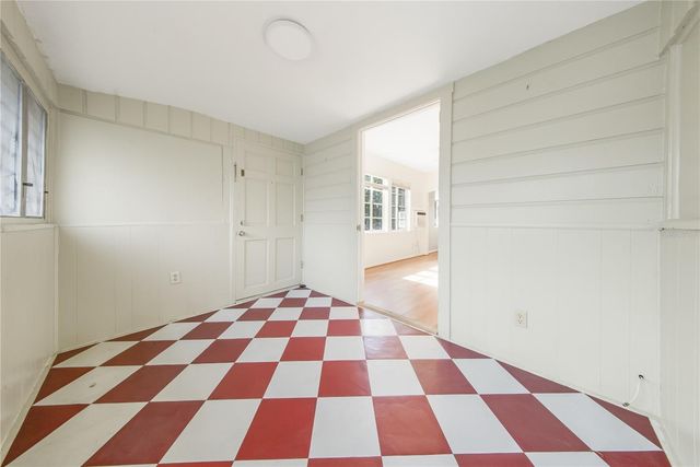 517 41ST AVENUE S, St Petersburg, FL 33705