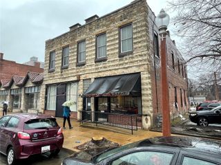 4387 Laclede Avenue, St Louis, MO 63108