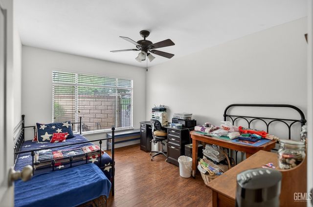 3905 Noel Place, Bakersfield, CA 93306