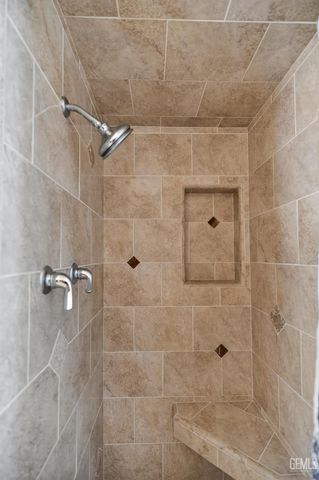 3905 Noel Place, Bakersfield, CA 93306