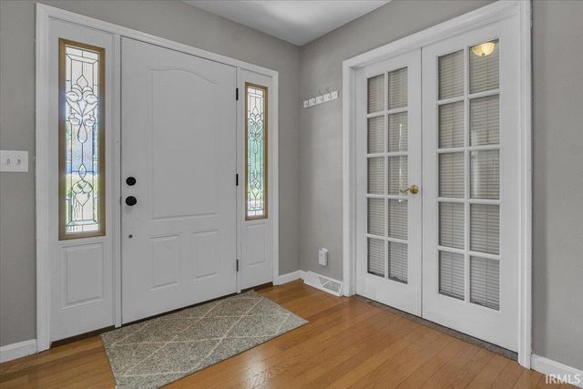 19 Lakeview Drive, Mount Vernon, IN 47620