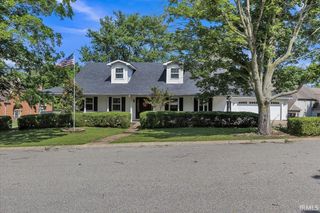 19 Lakeview Drive, Mount Vernon, IN 47620