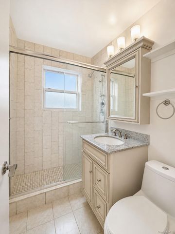 7012 Kissena Boulevard 102A, Flushing, NY 11367