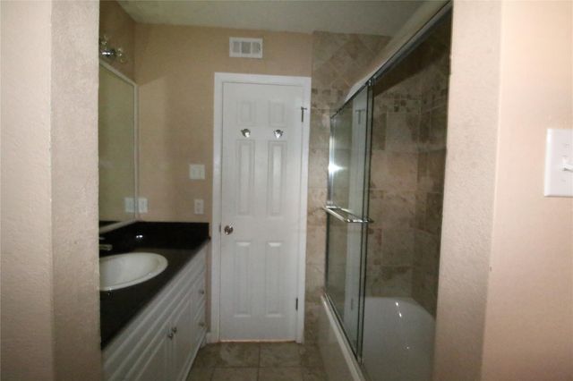 703 Castle Ridge RD B, Austin, TX 78746
