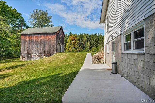 13092 Quaker Street, Collins, NY 14034