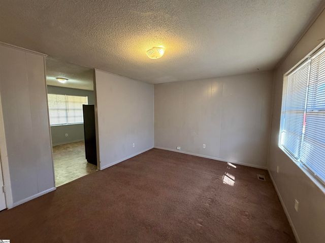 106 Nevada Street, Spartanburg, SC 29306