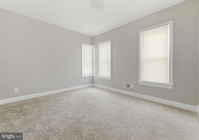 3007 WESTFIELD AVE, Camden, NJ 08105