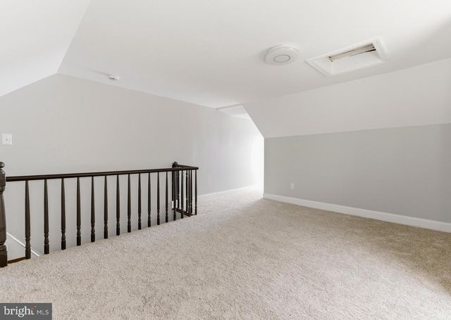 3007 WESTFIELD AVE, Camden, NJ 08105