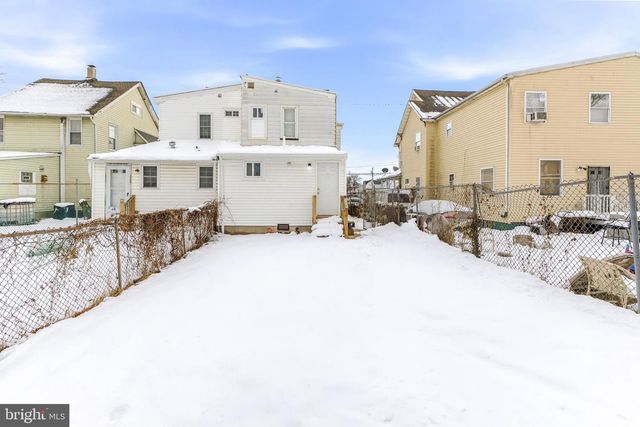 3007 WESTFIELD AVE, Camden, NJ 08105