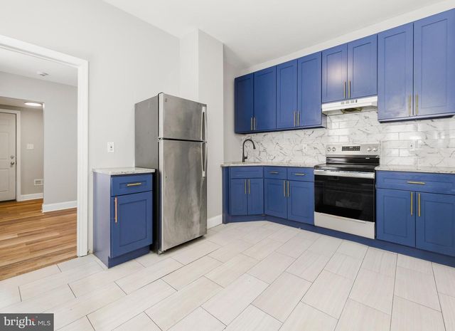 3007 WESTFIELD AVE, Camden, NJ 08105