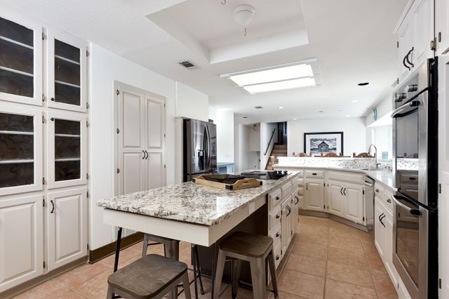 22599 S Ranch Road 12, Dripping Springs, TX 78620