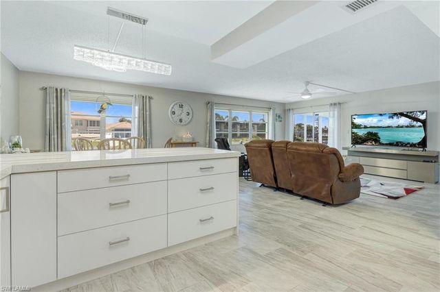 108 SE 47th ST # 102, Cape Coral, FL 33904