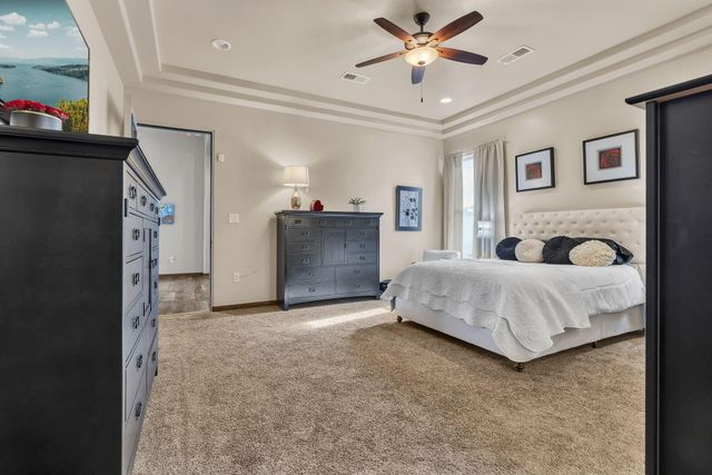 1704 20th Avenue SE, Rio Rancho, NM 87124
