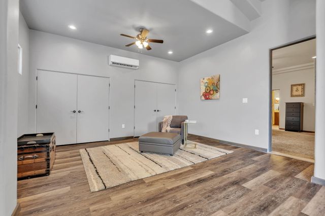 1704 20th Avenue SE, Rio Rancho, NM 87124