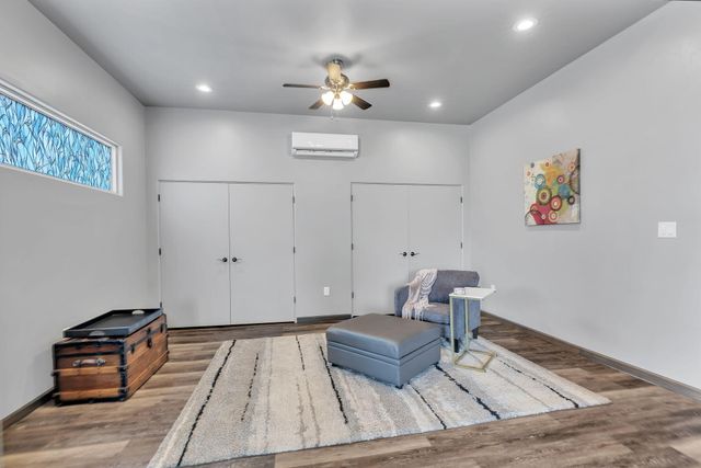 1704 20th Avenue SE, Rio Rancho, NM 87124