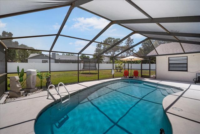 2110 LAINDALE PLACE, Valrico, FL 33596