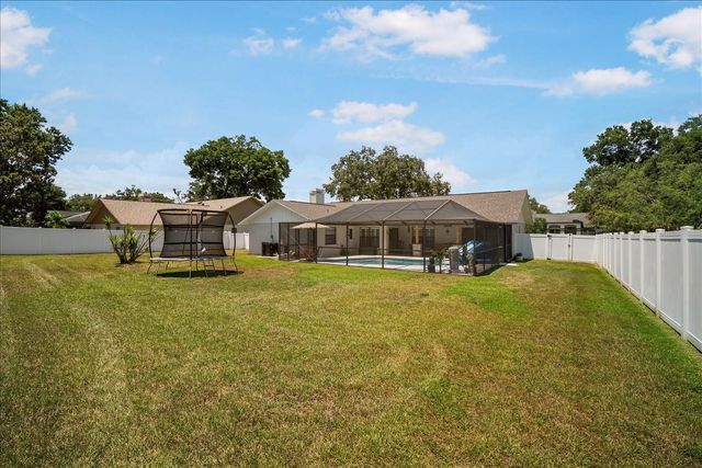 2110 LAINDALE PLACE, Valrico, FL 33596
