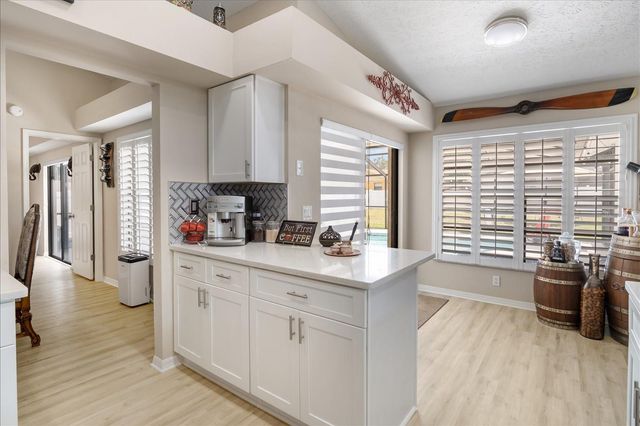 2110 LAINDALE PLACE, Valrico, FL 33596
