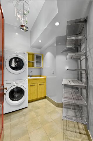 525 E 4th Street, Newport, KY 41071