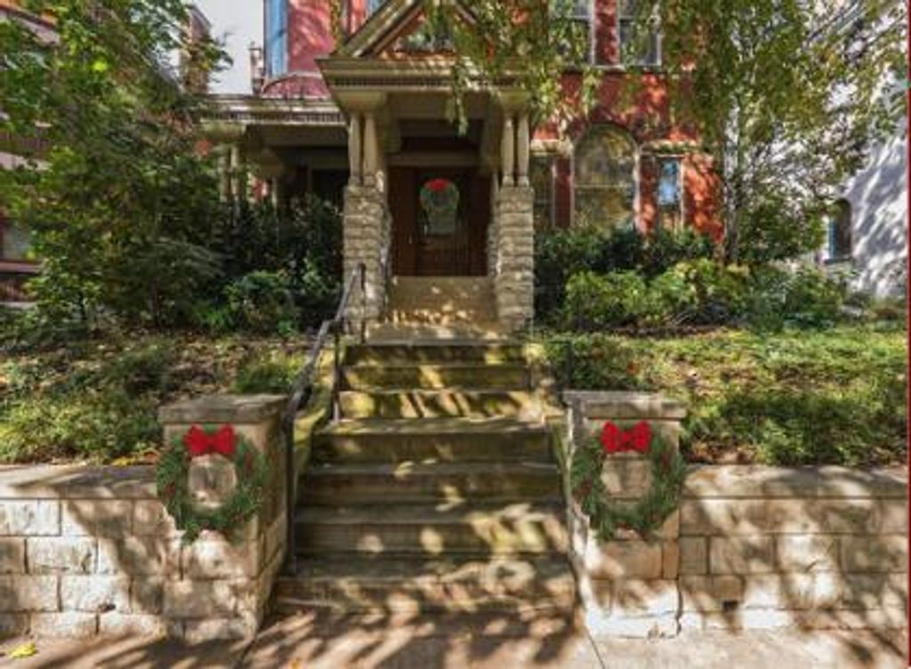 525 E 4th Street, Newport, KY 41071