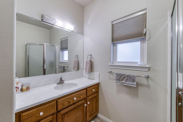 10477 S Henderson Road, Fresno, CA 93706