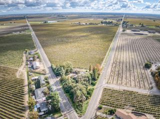 10477 S Henderson Road, Fresno, CA 93706