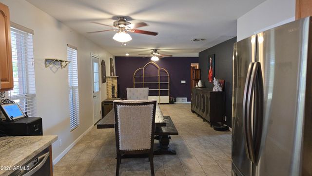 1746 E GREENWAY Street, Mesa, AZ 85203