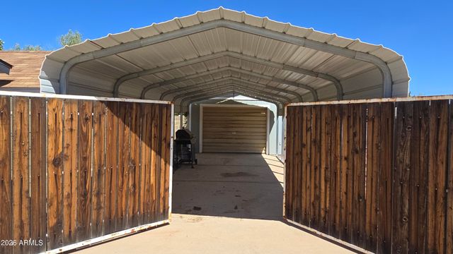 1746 E GREENWAY Street, Mesa, AZ 85203