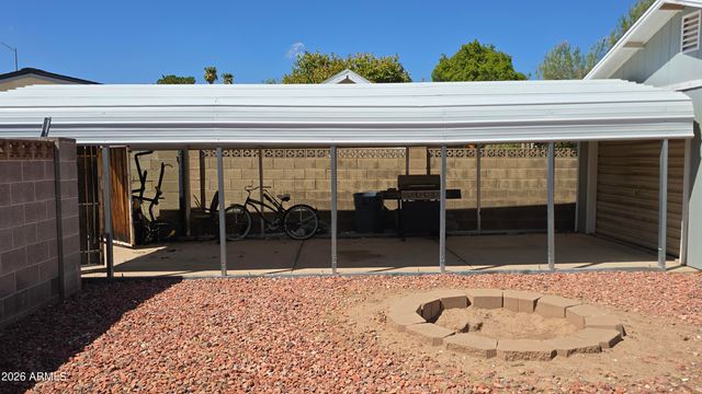 1746 E GREENWAY Street, Mesa, AZ 85203