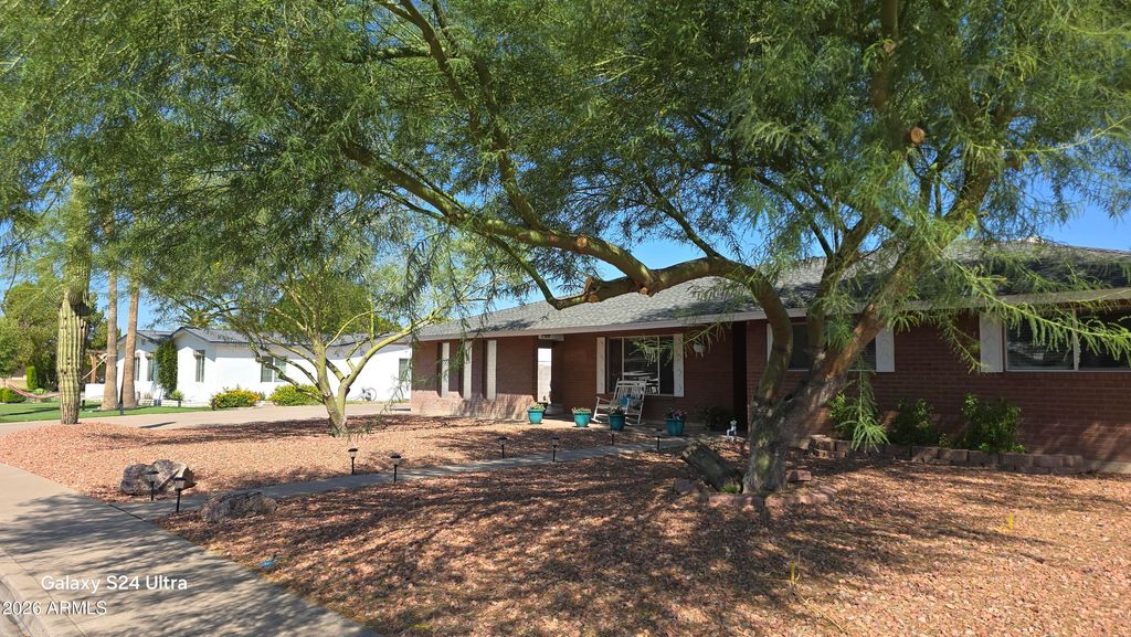 1746 E GREENWAY Street, Mesa, AZ 85203 — photo 2