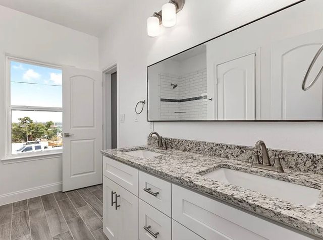 1415 Diceman Avenue, Dallas, TX 75203