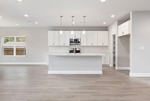 1415 Diceman Avenue, Dallas, TX 75203