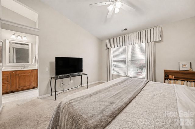 8205 Tradd Court, Charlotte, NC 28210