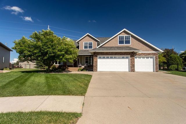 4180 58th Street S, Fargo, ND 58104