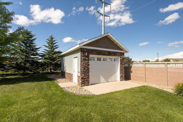 4180 58th Street S, Fargo, ND 58104