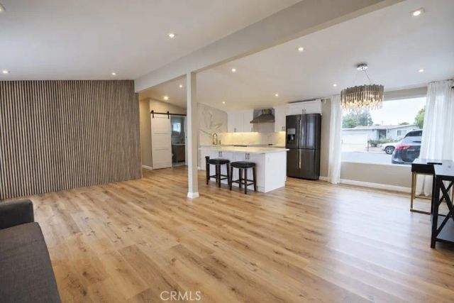 660 Beach Street, Costa Mesa, CA 92627
