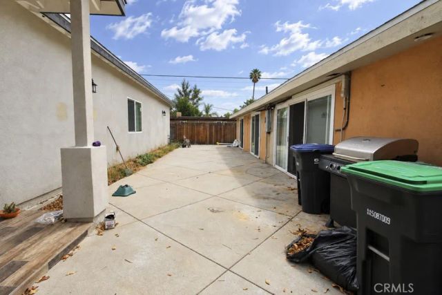 660 Beach Street, Costa Mesa, CA 92627