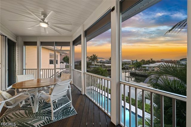 2315 Cherimoya LN, St James City, FL 33956