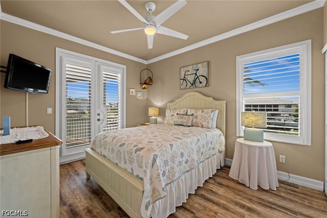 2315 Cherimoya LN, St James City, FL 33956