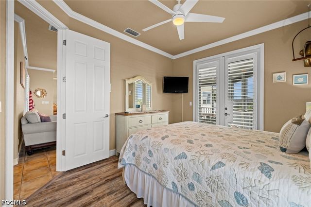 2315 Cherimoya LN, St James City, FL 33956