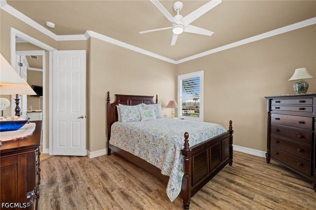 2315 Cherimoya LN, St James City, FL 33956