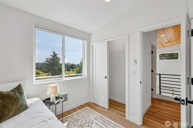 12038 N Park Avenue N, Seattle, WA 98133