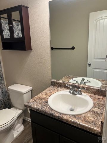 2440 W 19th St, Pueblo, CO 81003