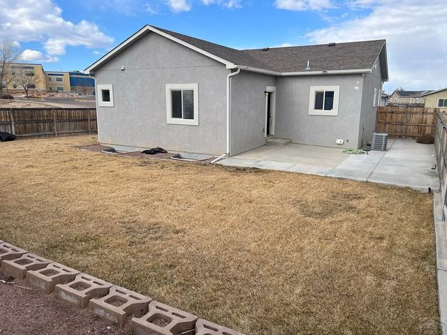 2440 W 19th St, Pueblo, CO 81003