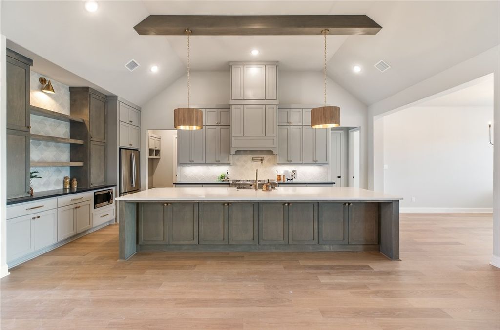 10354 Charlinda Lane, Bryan, TX 77808 — photo 4