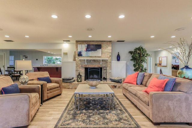 671 POST OAK CIRCLE 107, Altamonte Springs, FL 32701
