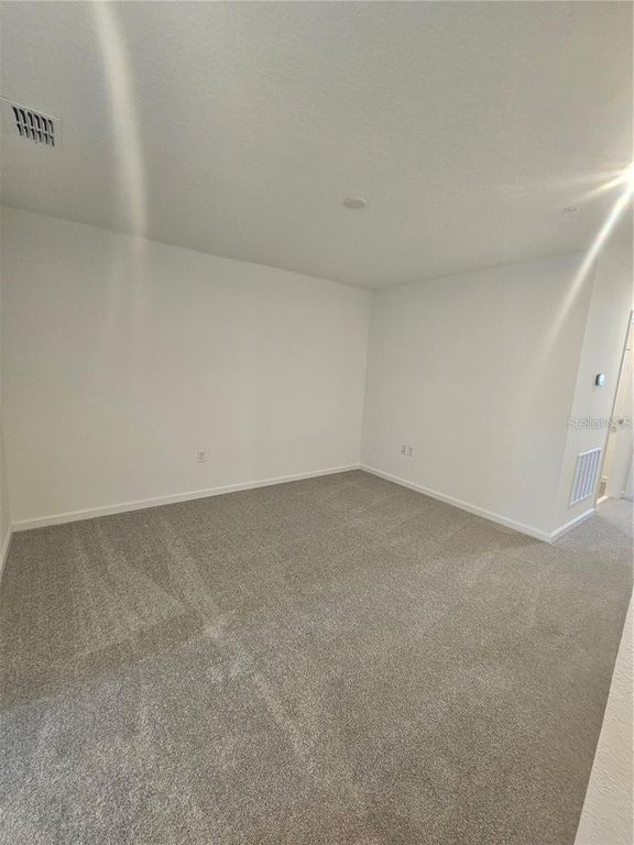 Image 21 of property listing at 11459 SUNSAIL AVENUE, Orlando, FL 32832