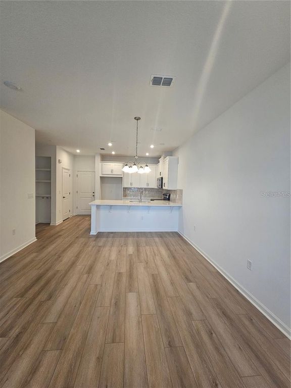 Image 6 of property listing at 11459 SUNSAIL AVENUE, Orlando, FL 32832