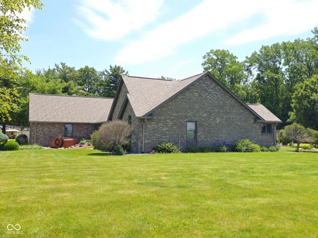 8709 W 1400 N, Elwood, IN 46036
